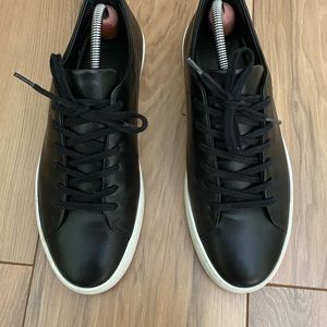 JAK Royal Black - Excellent Condition - EU 41